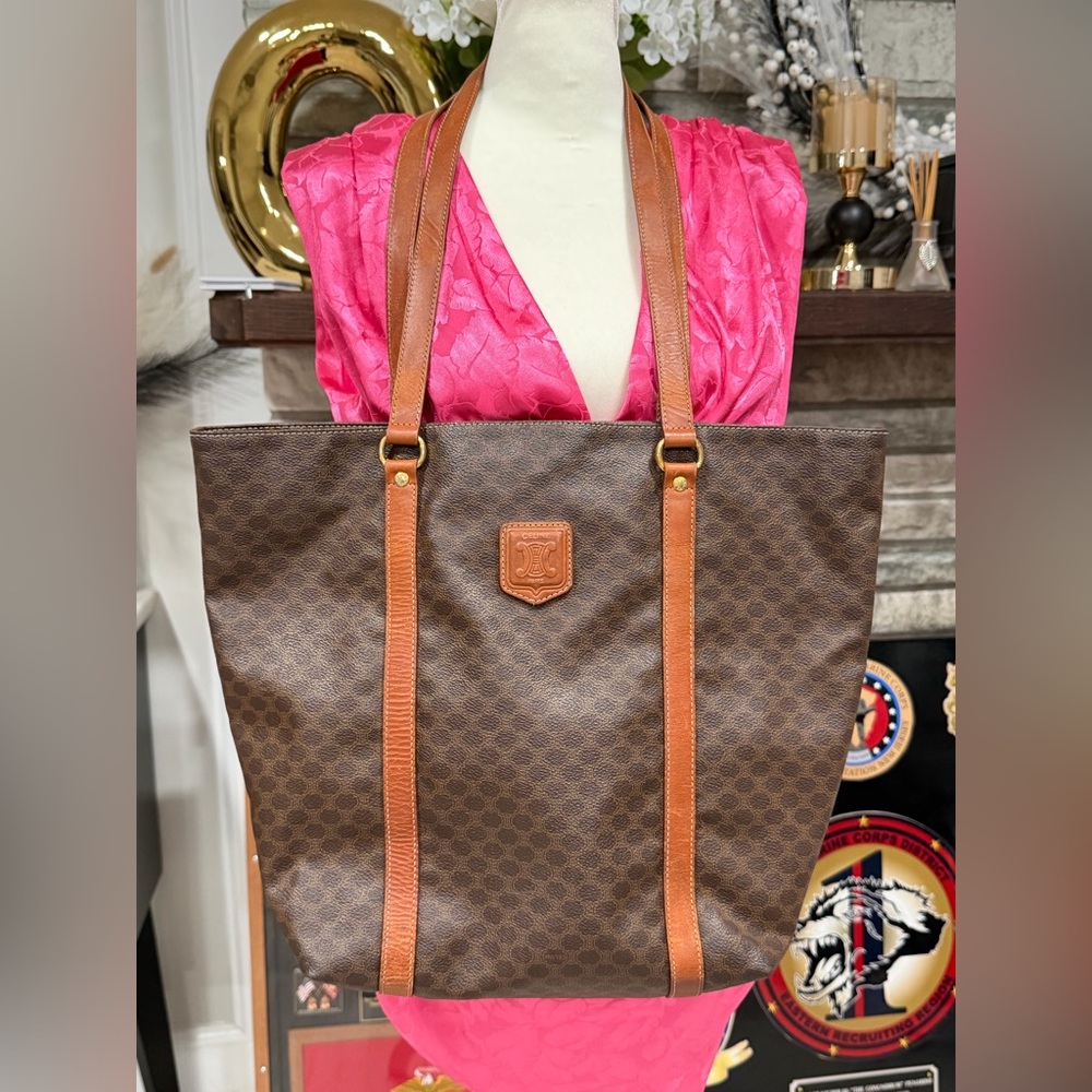 Excellent condition Celine Brown Bag